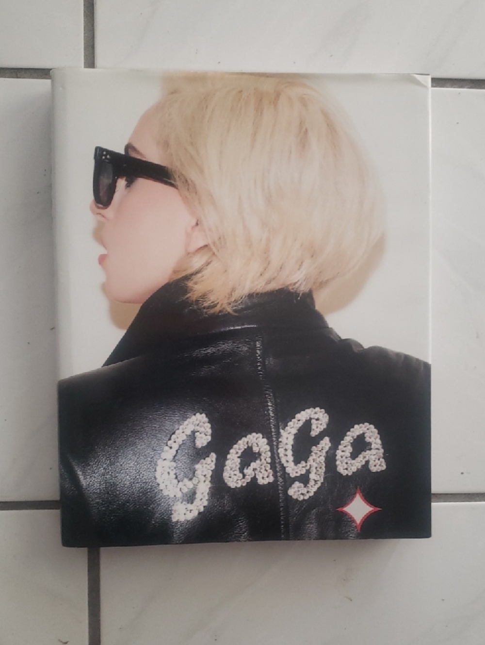 Like new large coffee table book, Hardcover "Lady Gaga"